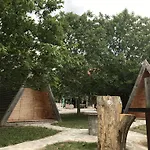Bivanje na kmetiji Martinova Izba - &