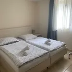 Bivanje na kmetiji Martinova Izba - & Lasko