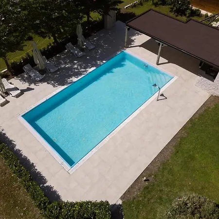 Vakantieboerderij Martinova Izba - & *