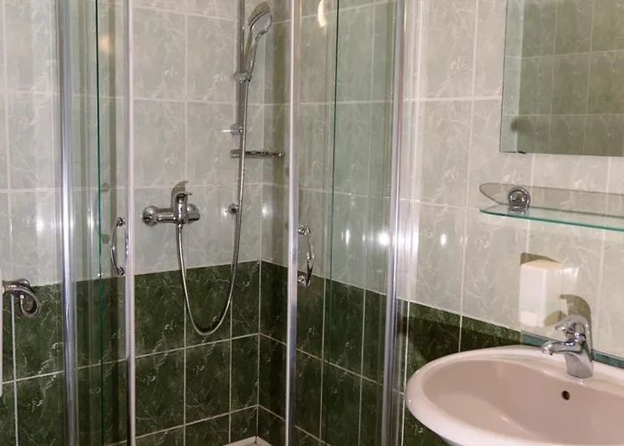 Smještaj na farmi Martinova Izba - & *